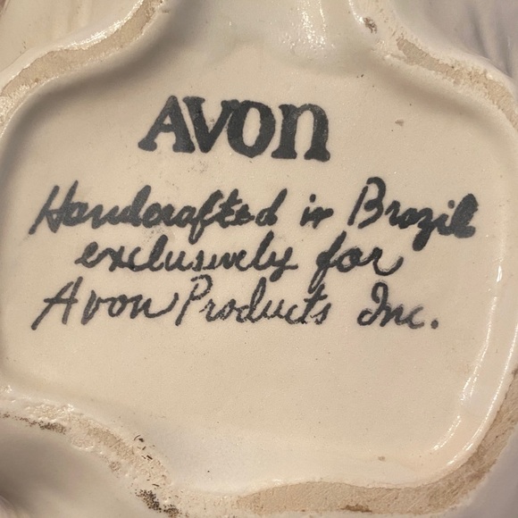 Avon White Rabbit Planter - Picture 2 of 11